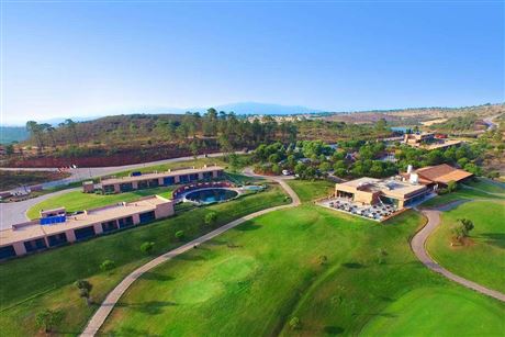 NAU Morgado Golf and Country Club